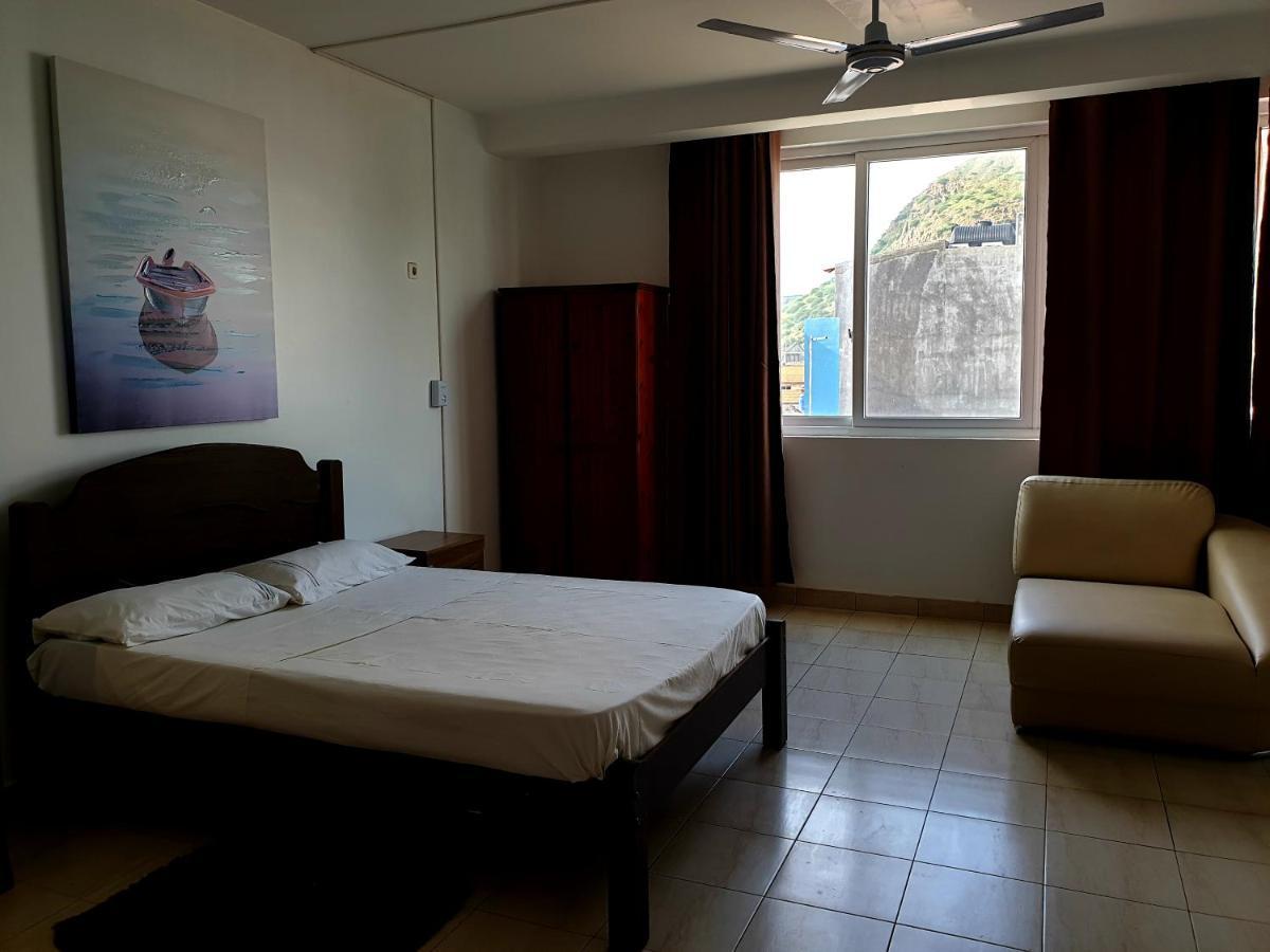 Guest House Mangui Baxu Rooms & Apartment Таррафал Екстер'єр фото