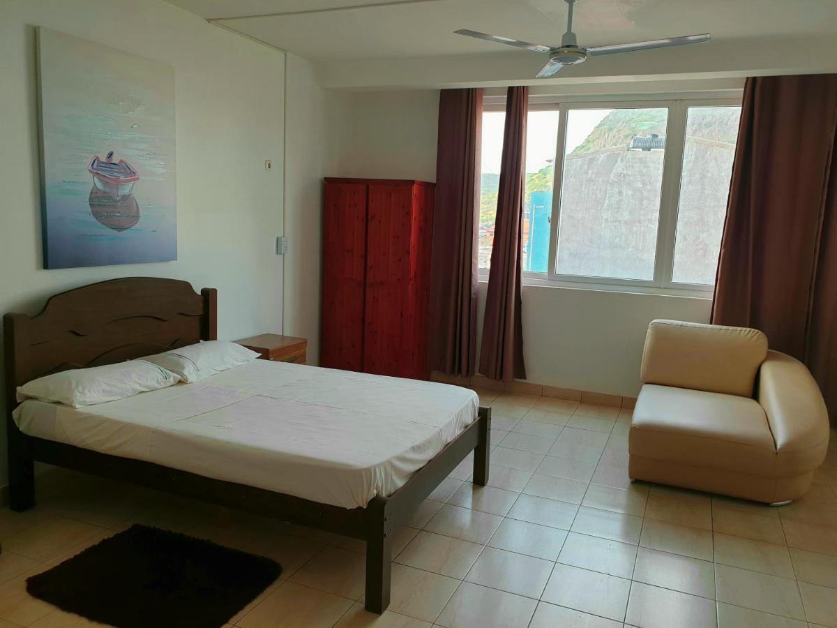 Guest House Mangui Baxu Rooms & Apartment Таррафал Екстер'єр фото