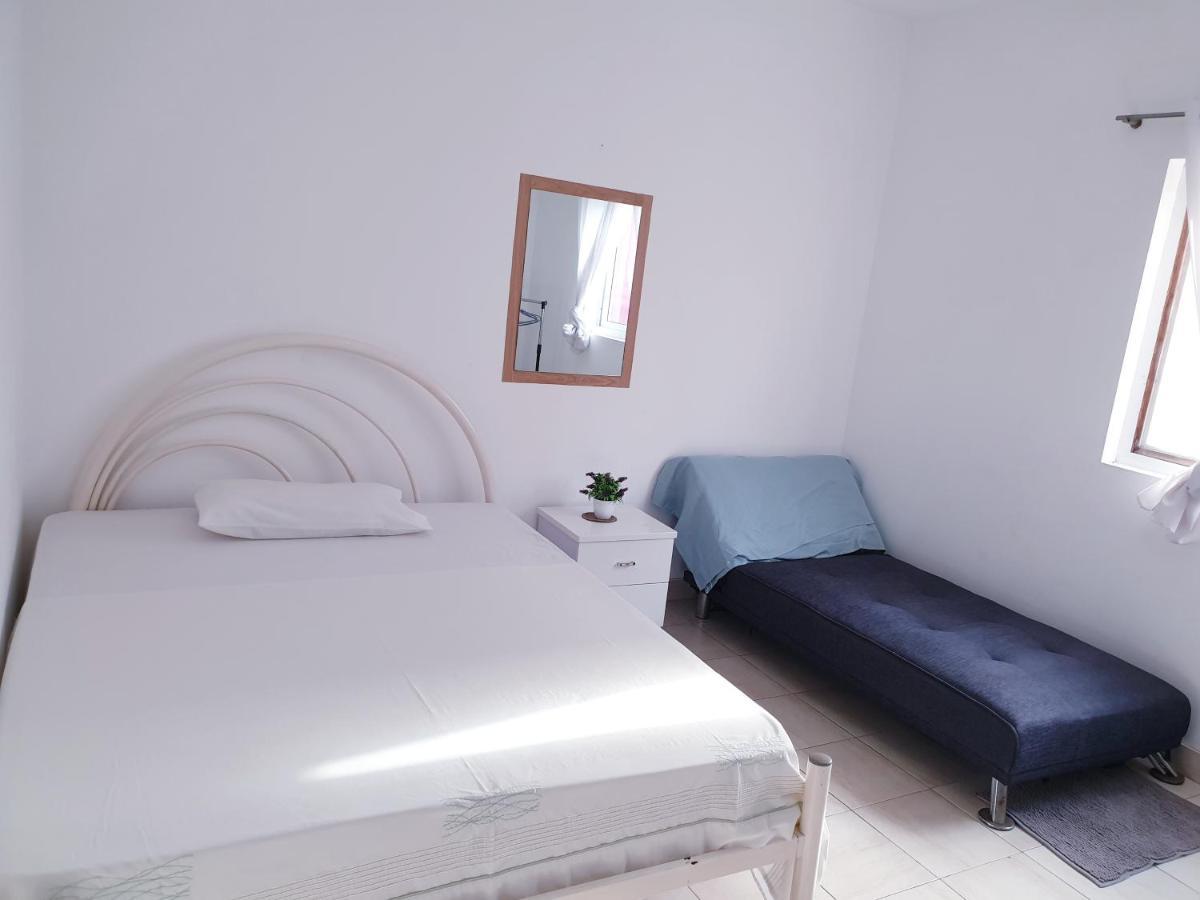 Guest House Mangui Baxu Rooms & Apartment Таррафал Екстер'єр фото