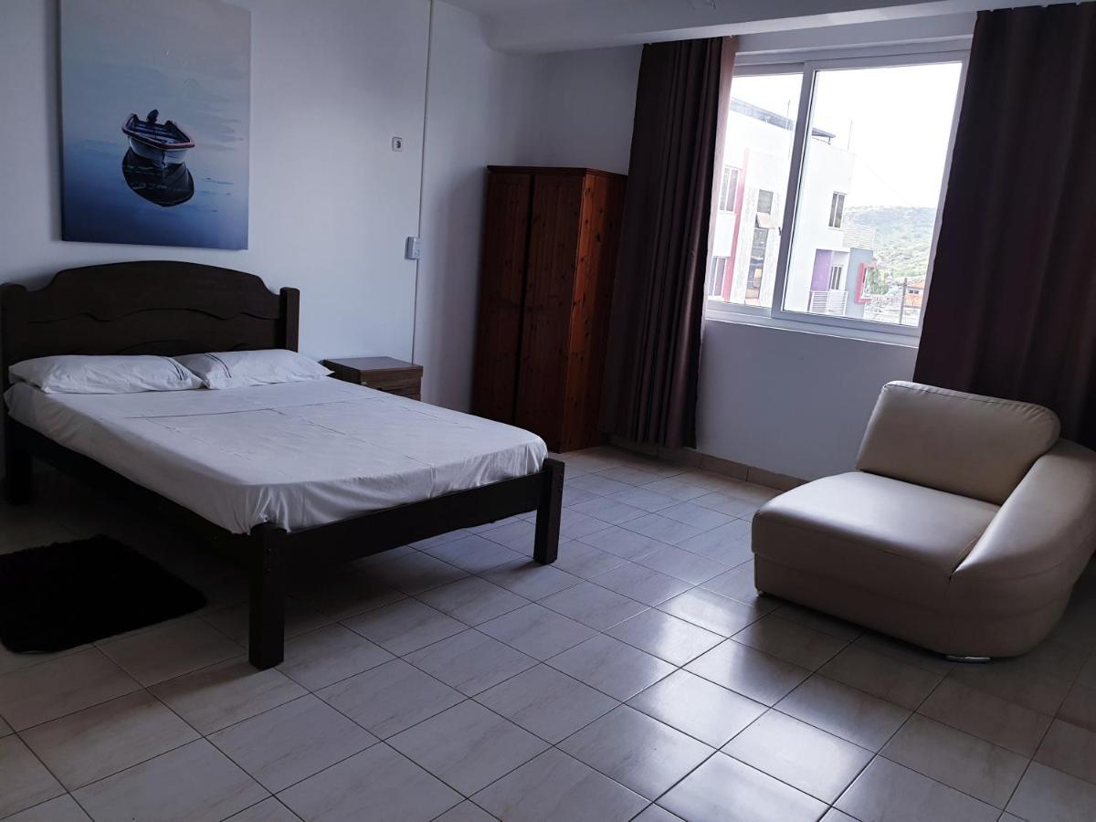 Guest House Mangui Baxu Rooms & Apartment Таррафал Екстер'єр фото